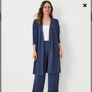 Ann Taylor Lounge Duster
